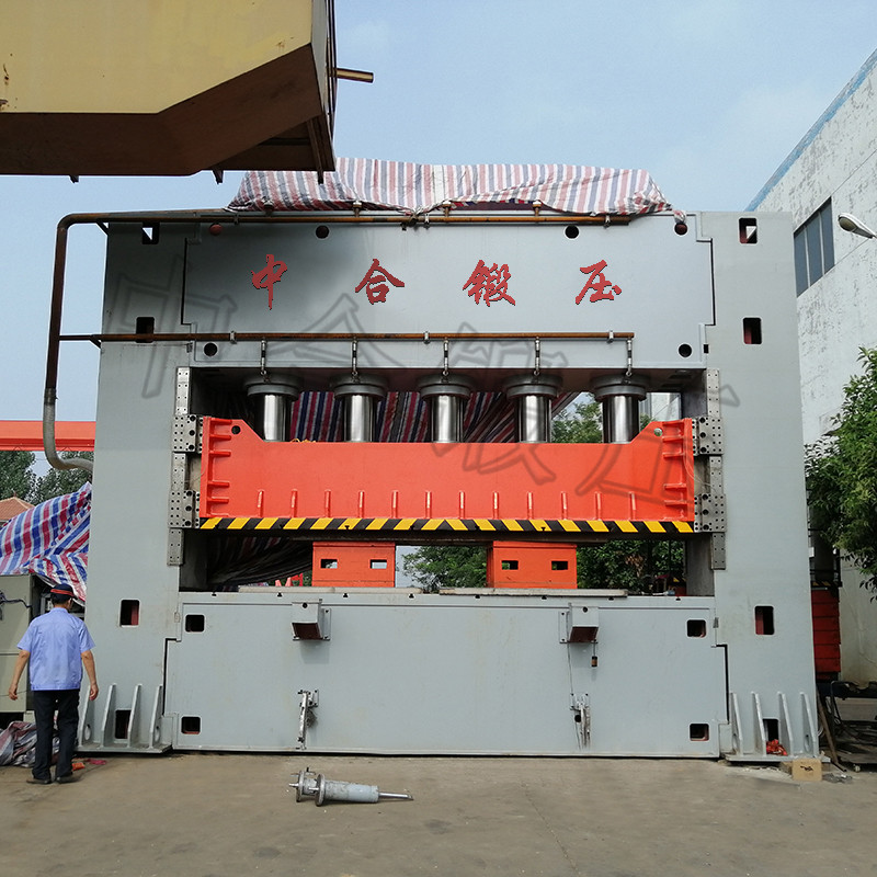 2000吨框架液压机